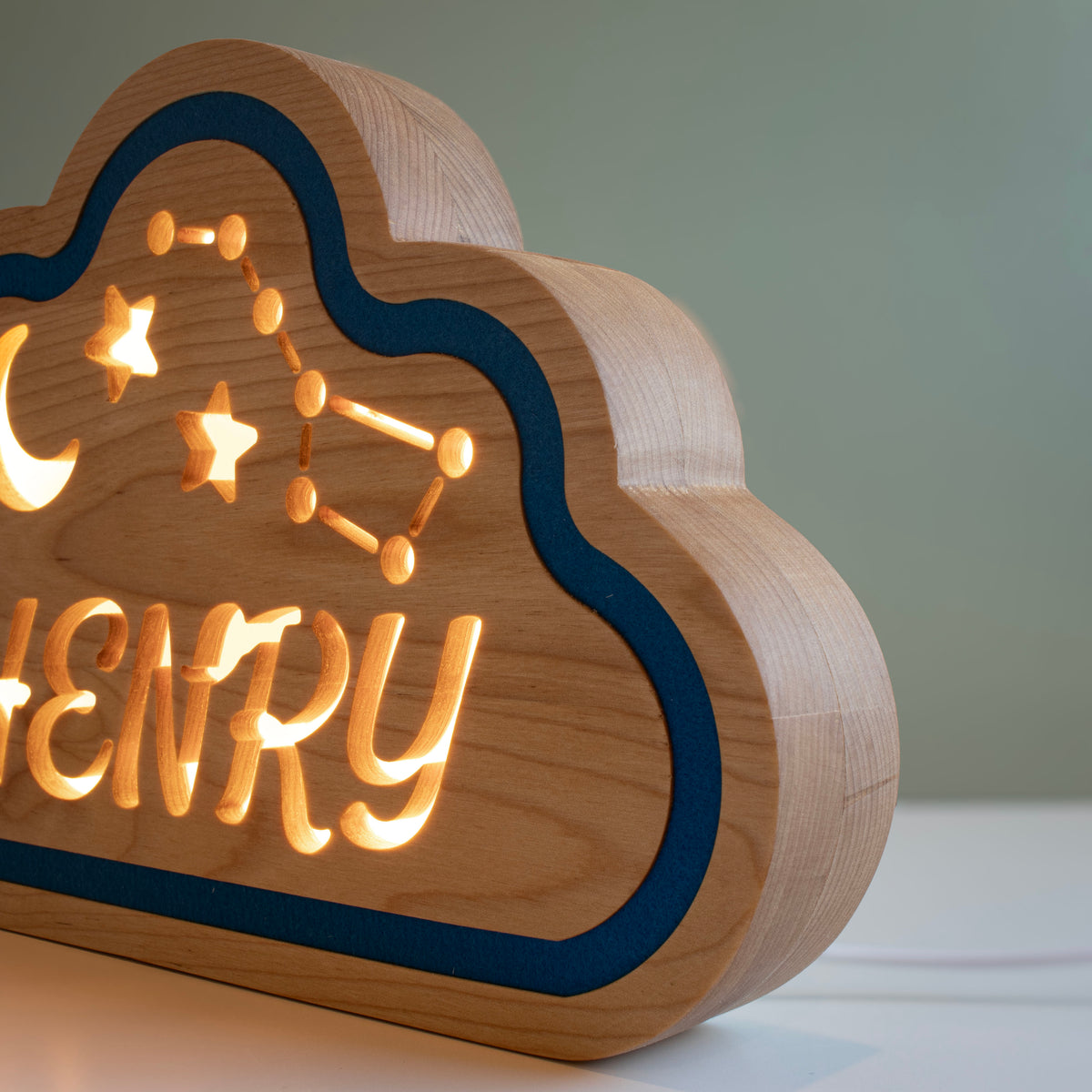 Cloud night light, Henry, close-up side detail, felt inlay and wood thickness